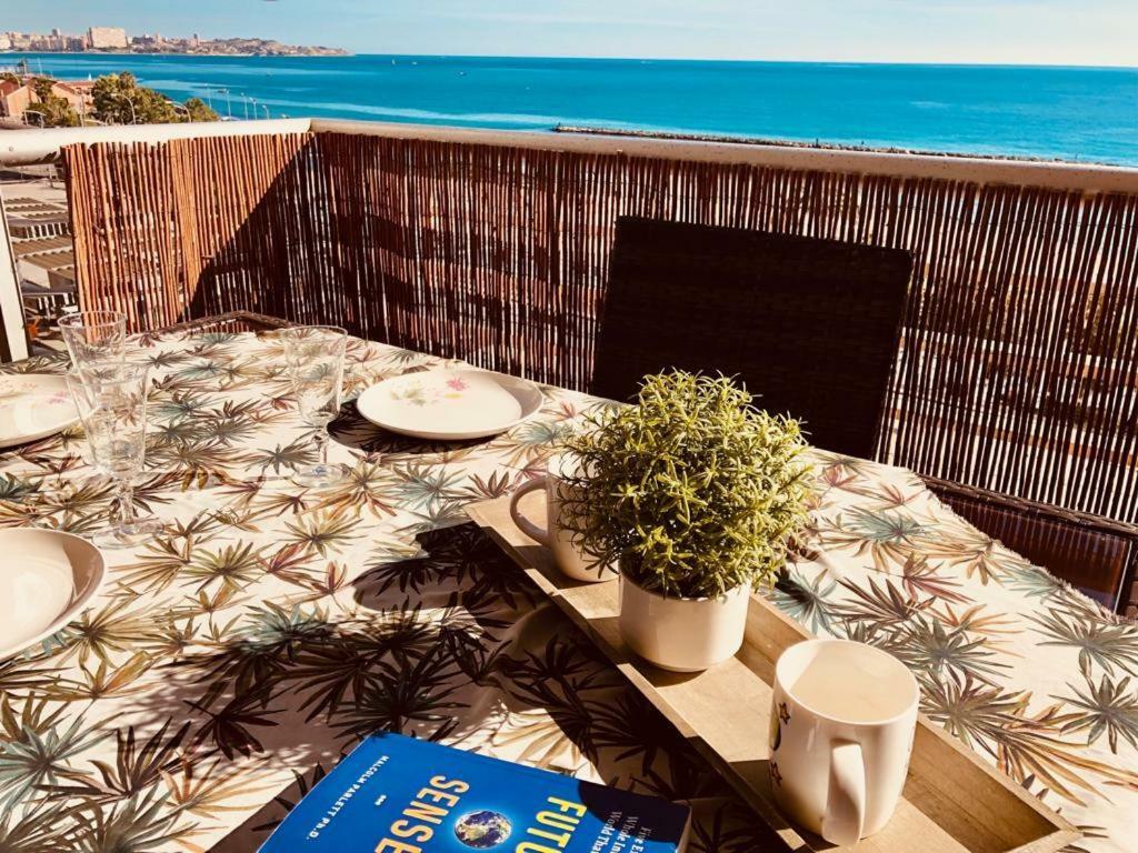 Stunning Sea View Apartment Alicante Luaran gambar